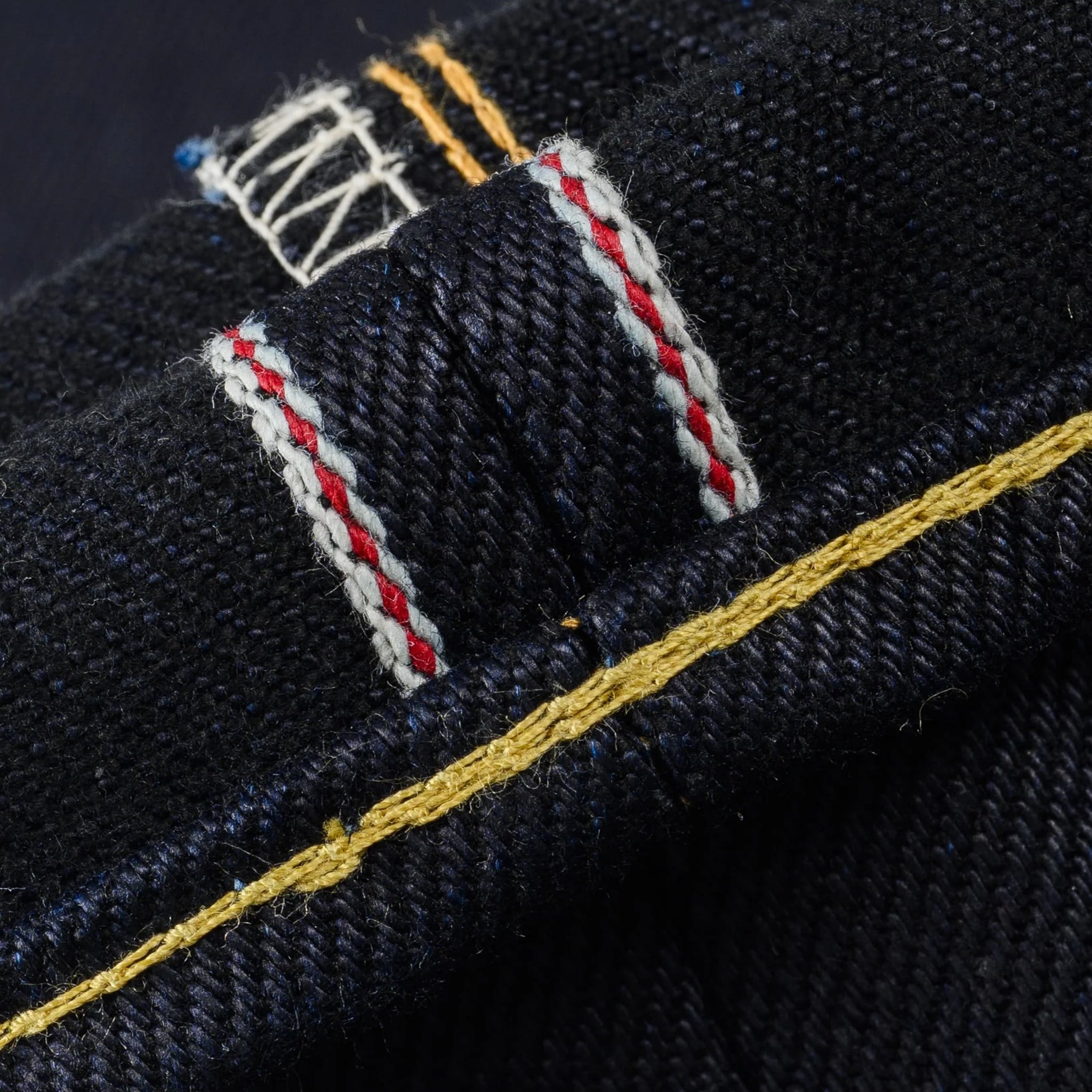 IH-888-XHSib 25oz Selvedge Denim Medium/High Rise Tapered Cut Jeans - Indigo/Black