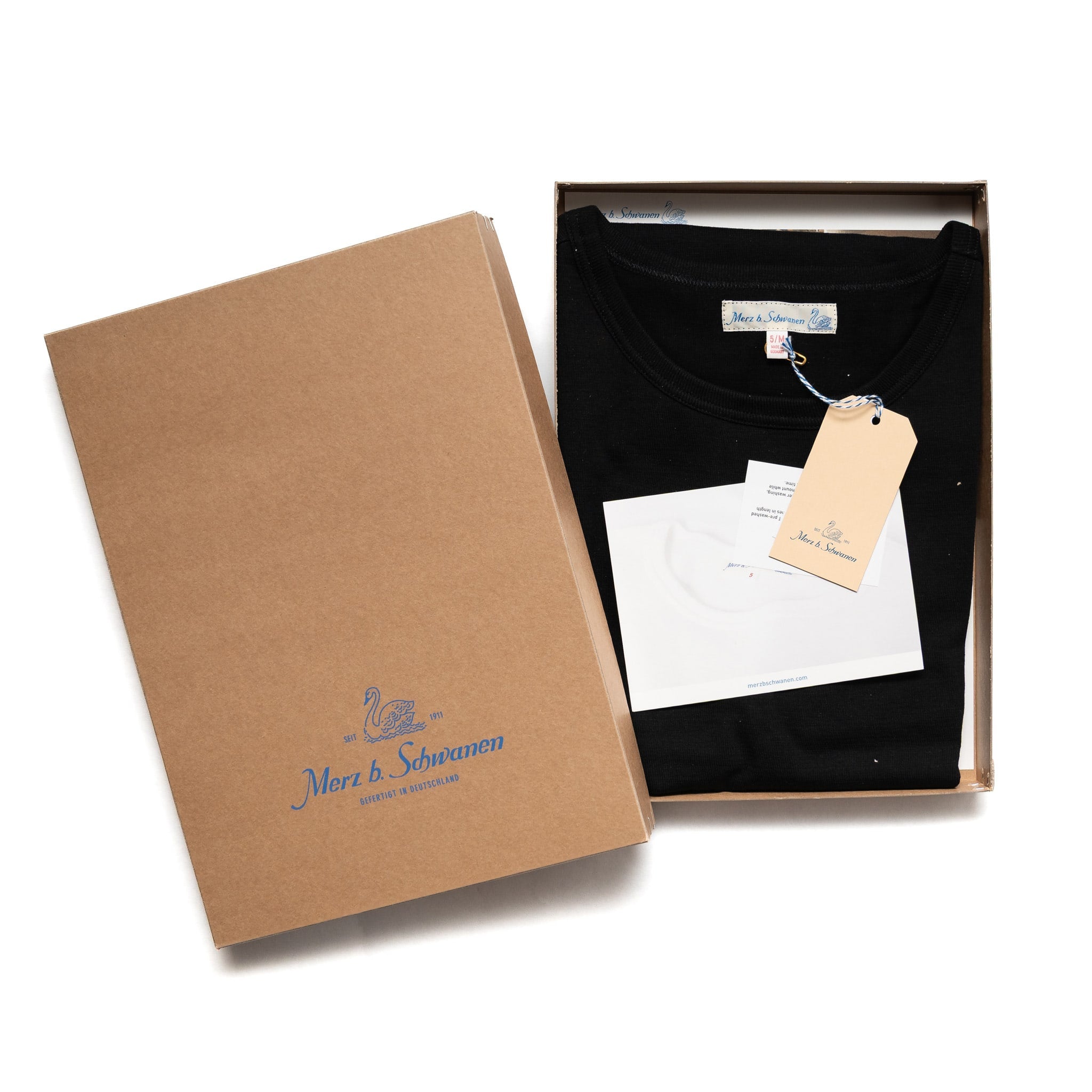 215.99 Classic Fit 7.2oz Loopwheeled T-shirt - Black