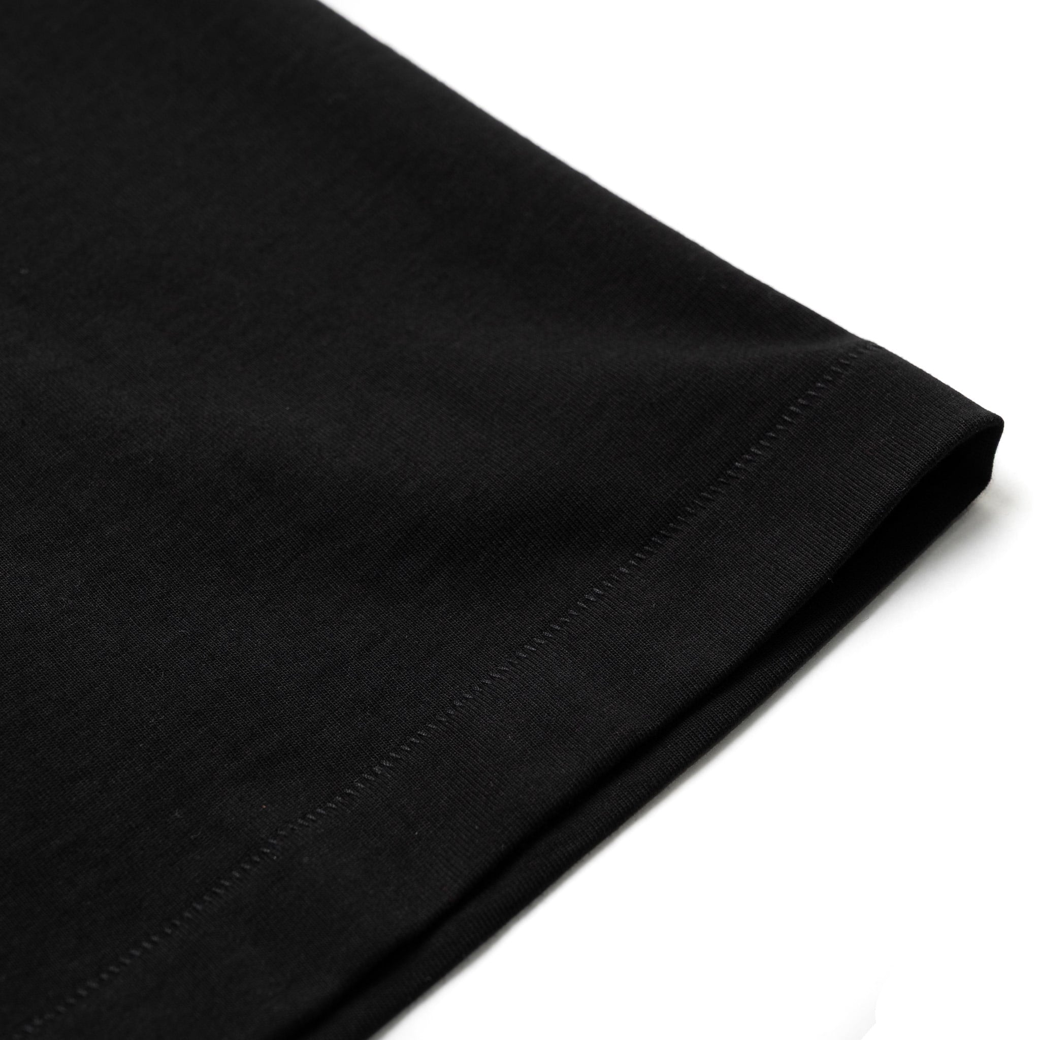 215.99 Classic Fit 7.2oz Loopwheeled T-shirt - Black