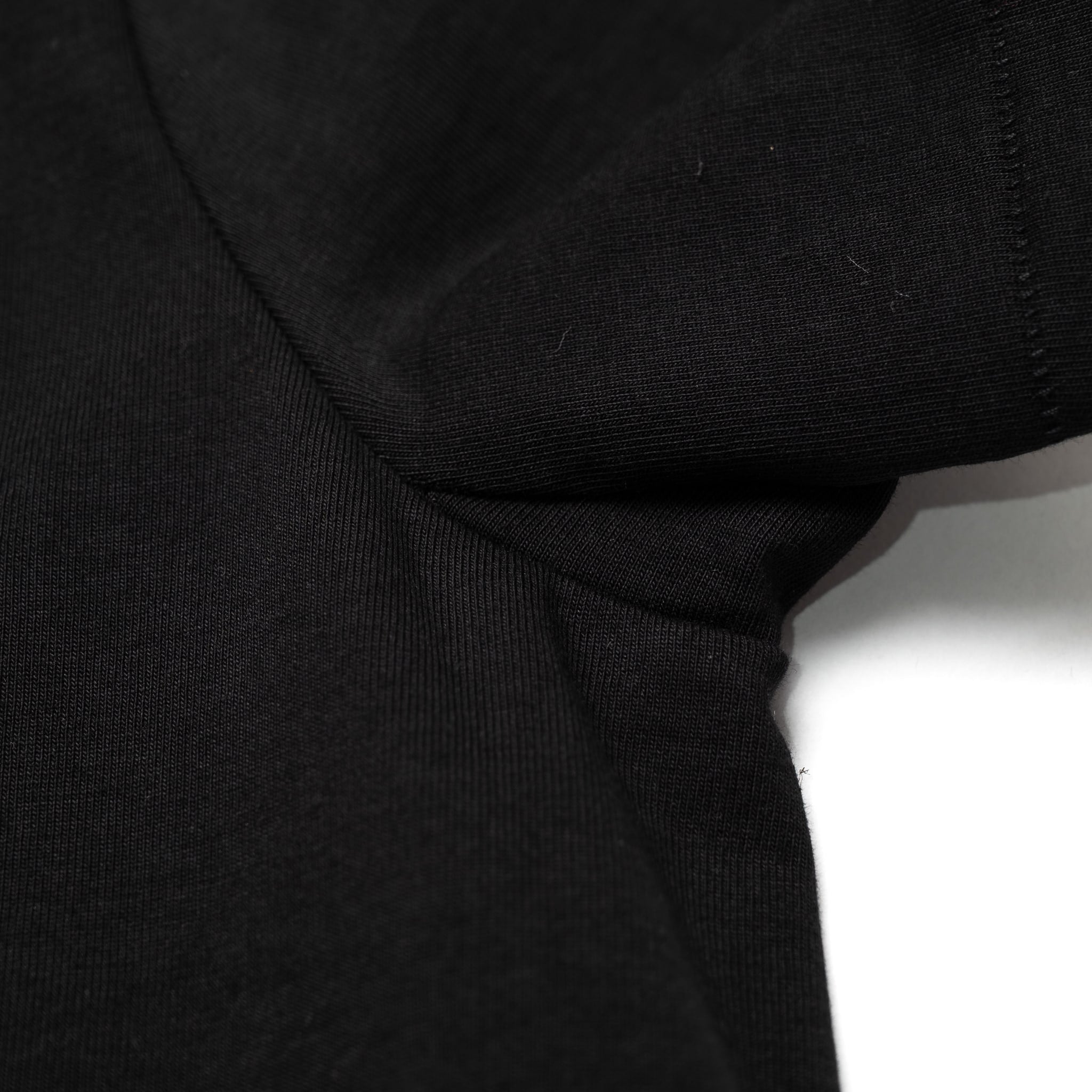 215.99 Classic Fit 7.2oz Loopwheeled T-shirt - Black