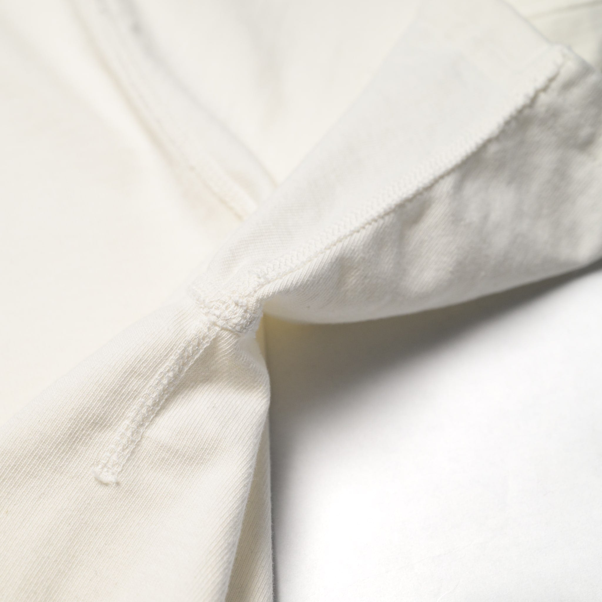 8173 Suvin Gold T-Shirt - White