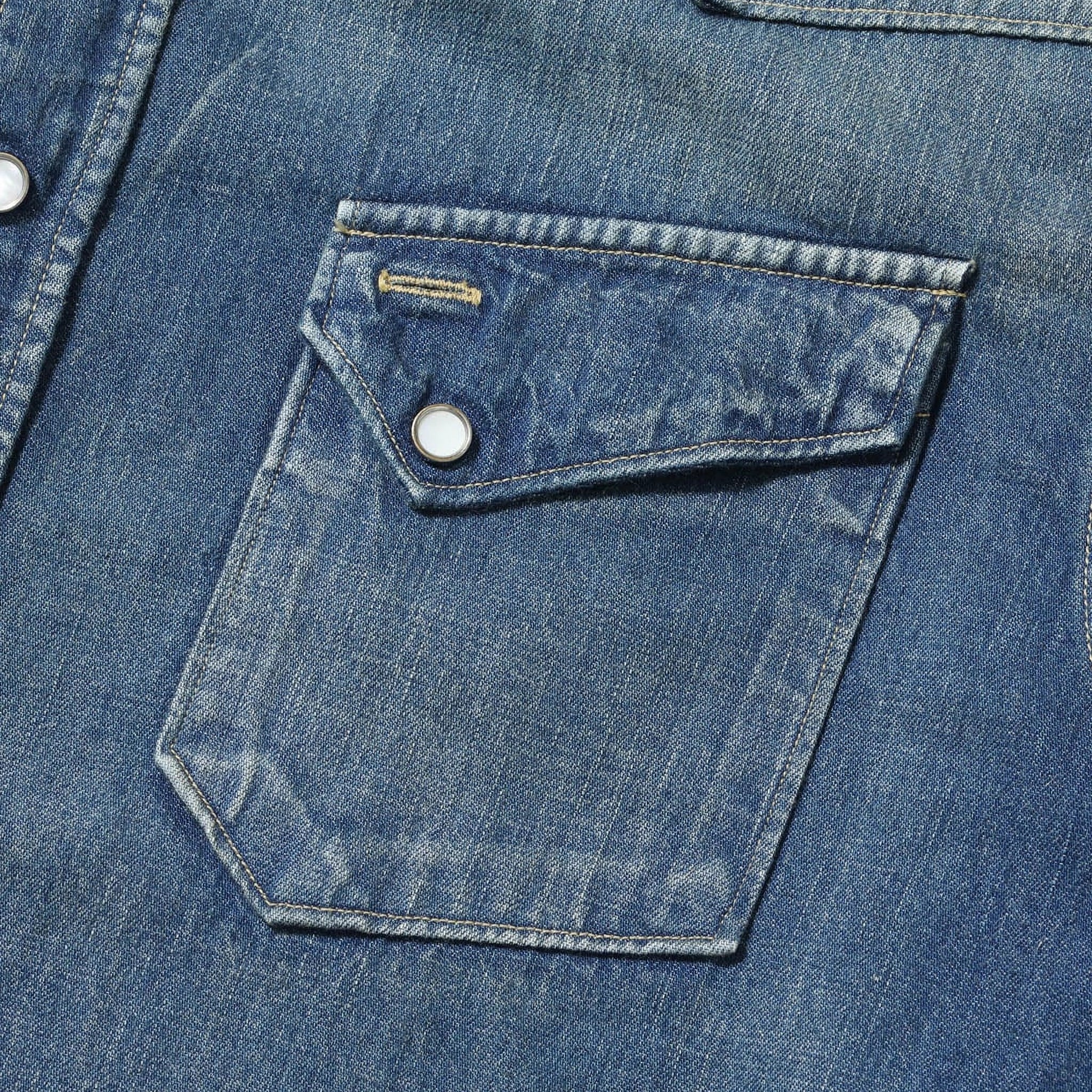 SC29475 Blue Denim Western Shirt Aged Model