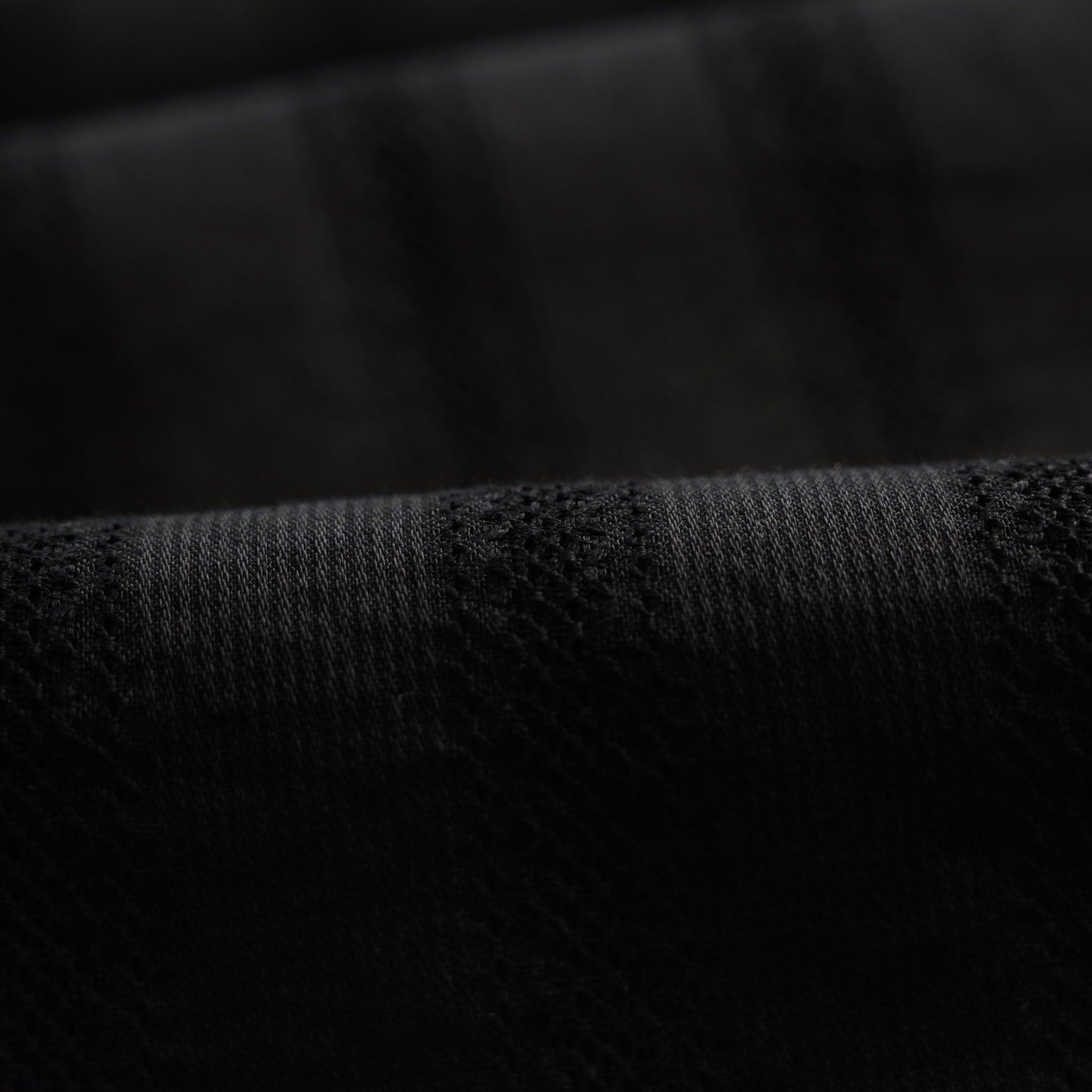 Leisure Shirt - Black Lace Weave