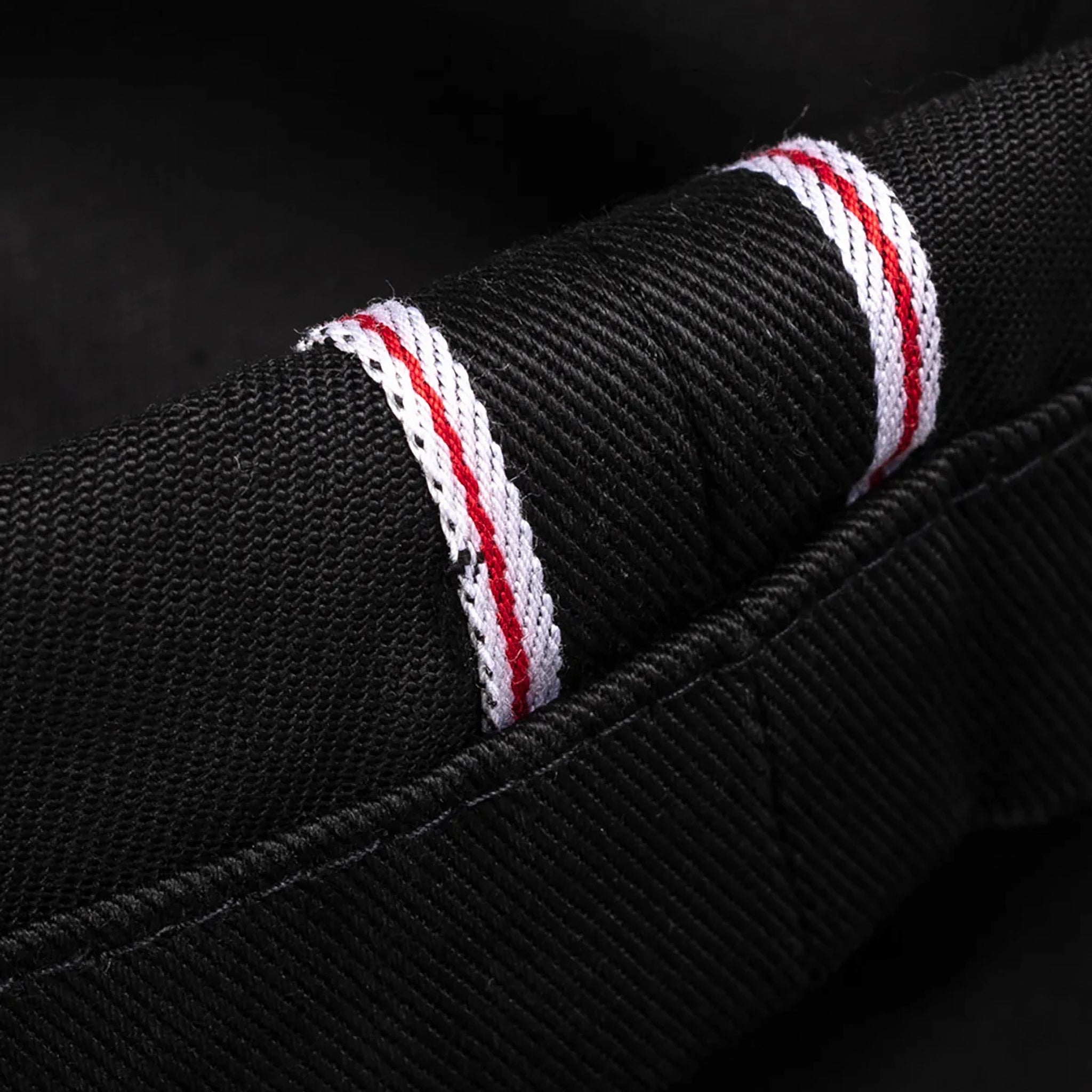 IH-727-BLK 9oz Mercerised Selvedge Cotton Medium/High Rise Tapered Chinos - Black