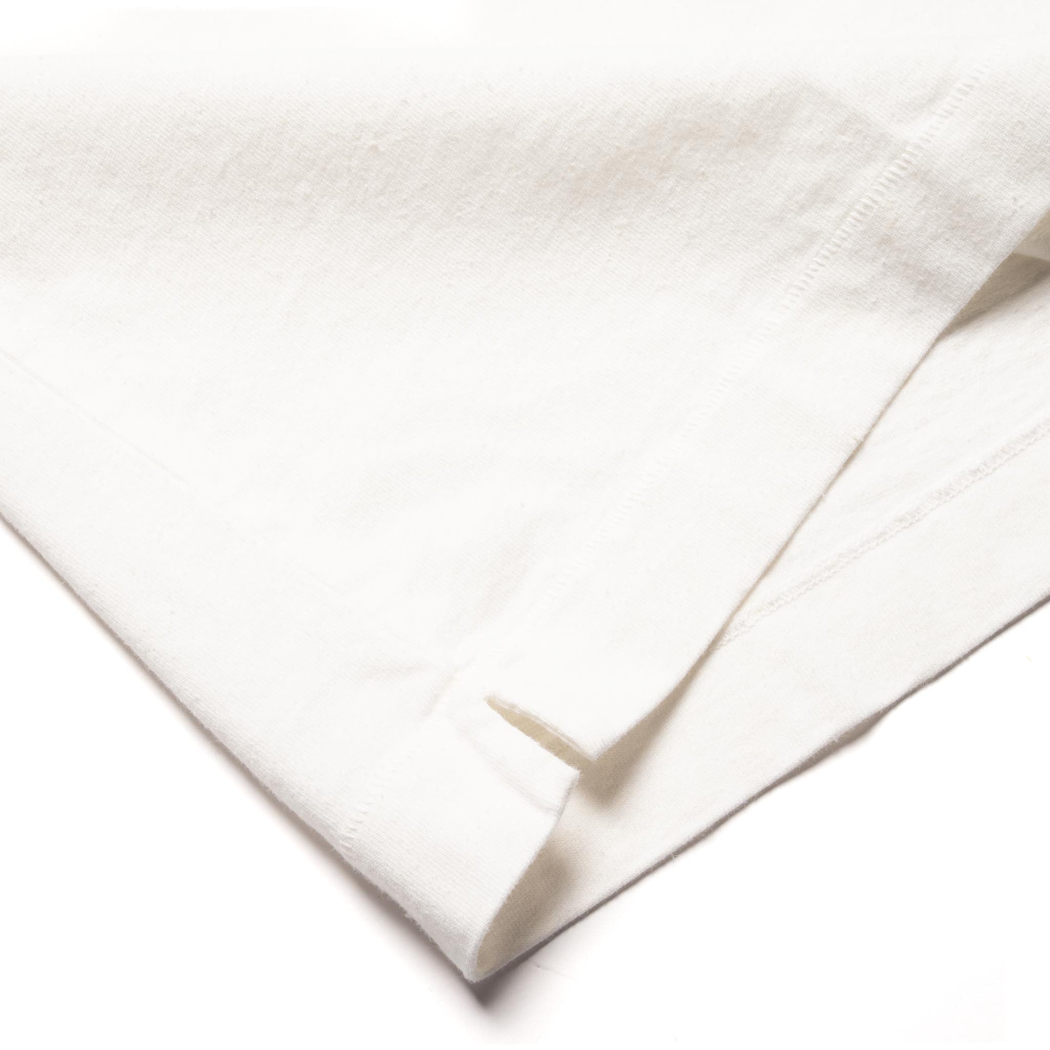 GIZAZIP01.01.4 Sturdy Boxy Fit Giza Cotton-Hemp Zip T-Shirt White