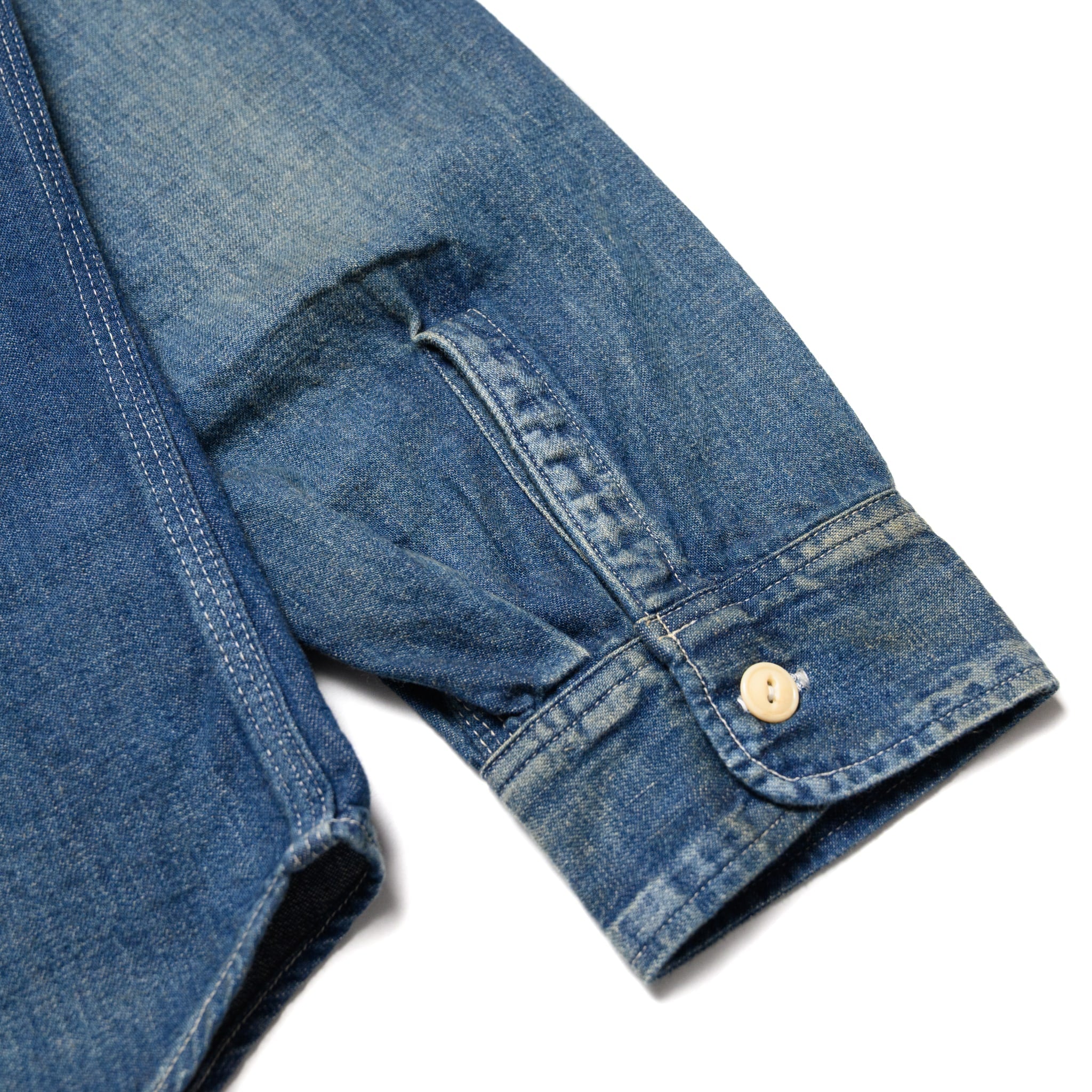 SC29474 Blue Denim Work Shirt Aged Model