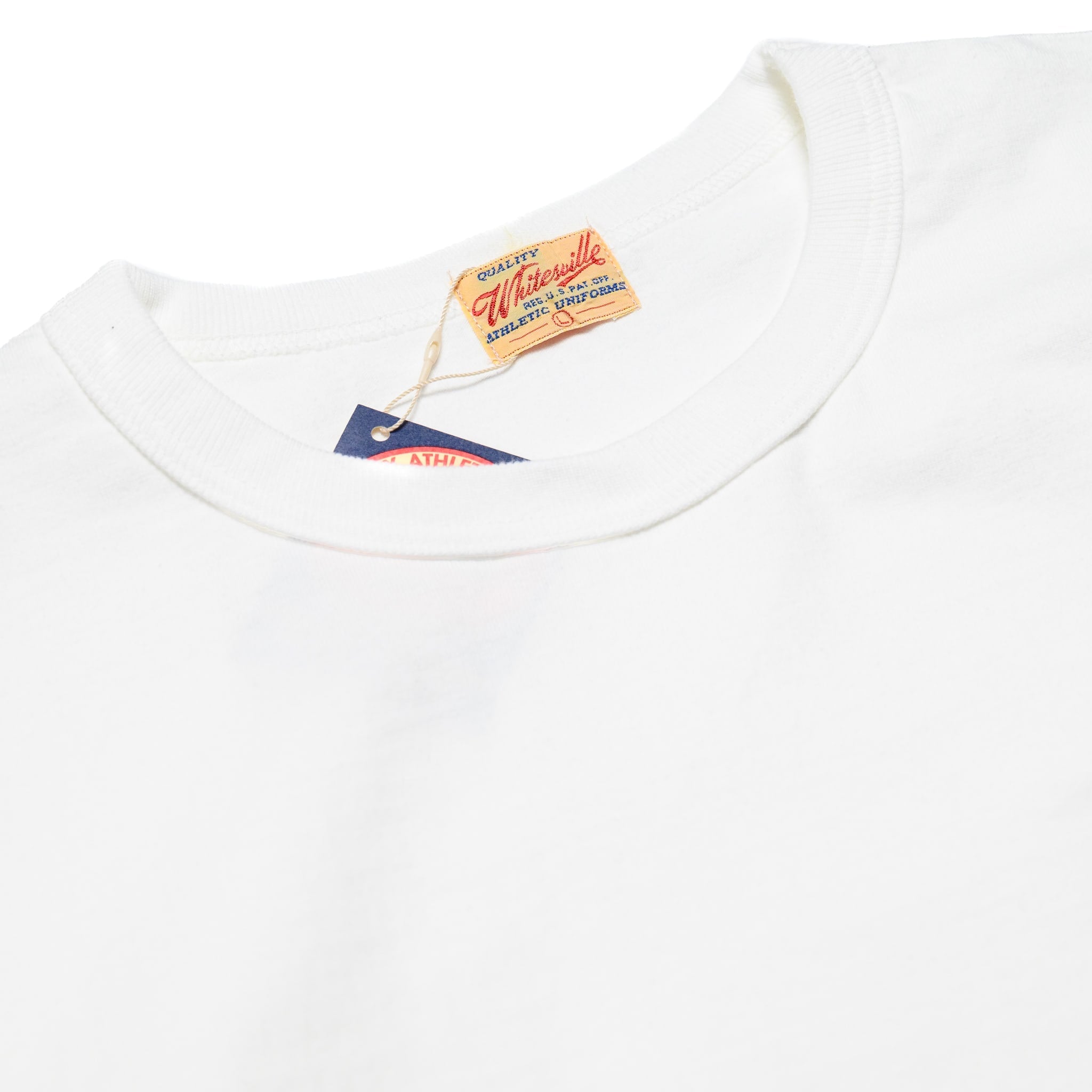 WV68849 Heavyweight Long Sleeve Pocket T-Shirt White