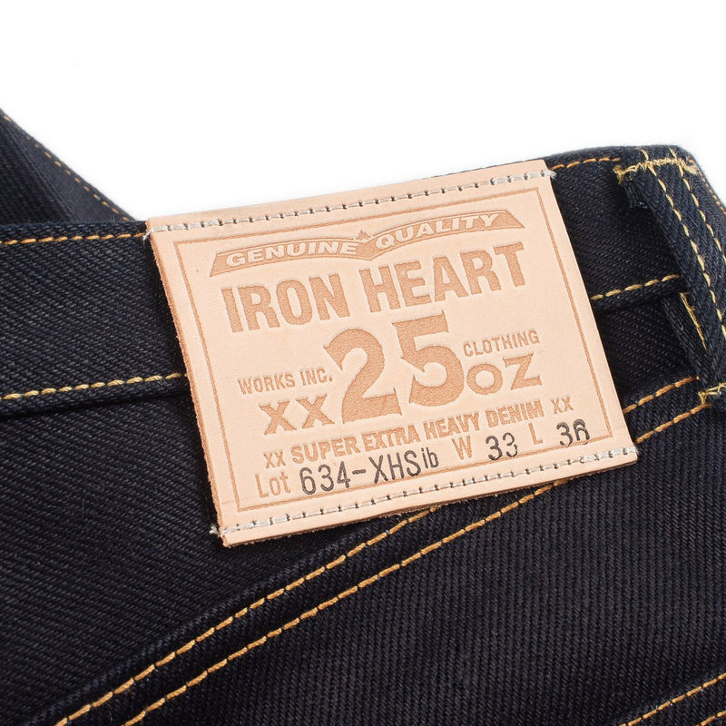 Iron Heart IH-634-XHSib 25oz Selvedge Denim Straight Cut Jeans Indigo/Black Leather Patch Detail