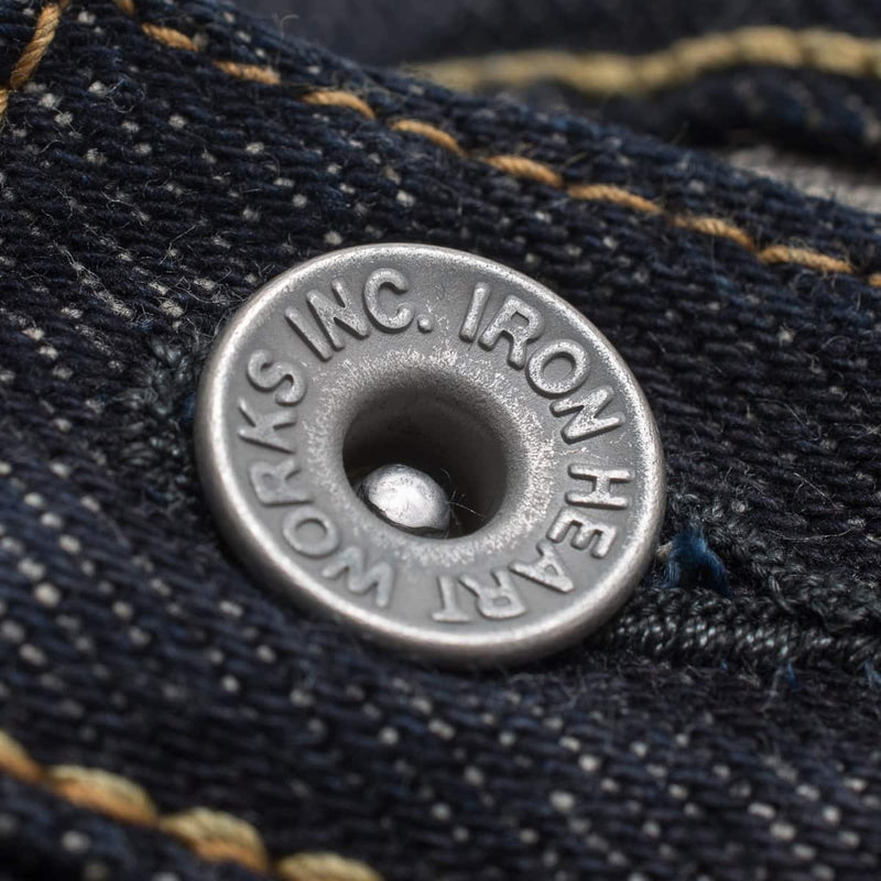 Iron Heart IH-888S-21 21oz Selvedge Denim Medium/High Rise Tapered Cut Jeans Indigo Hardware Detail